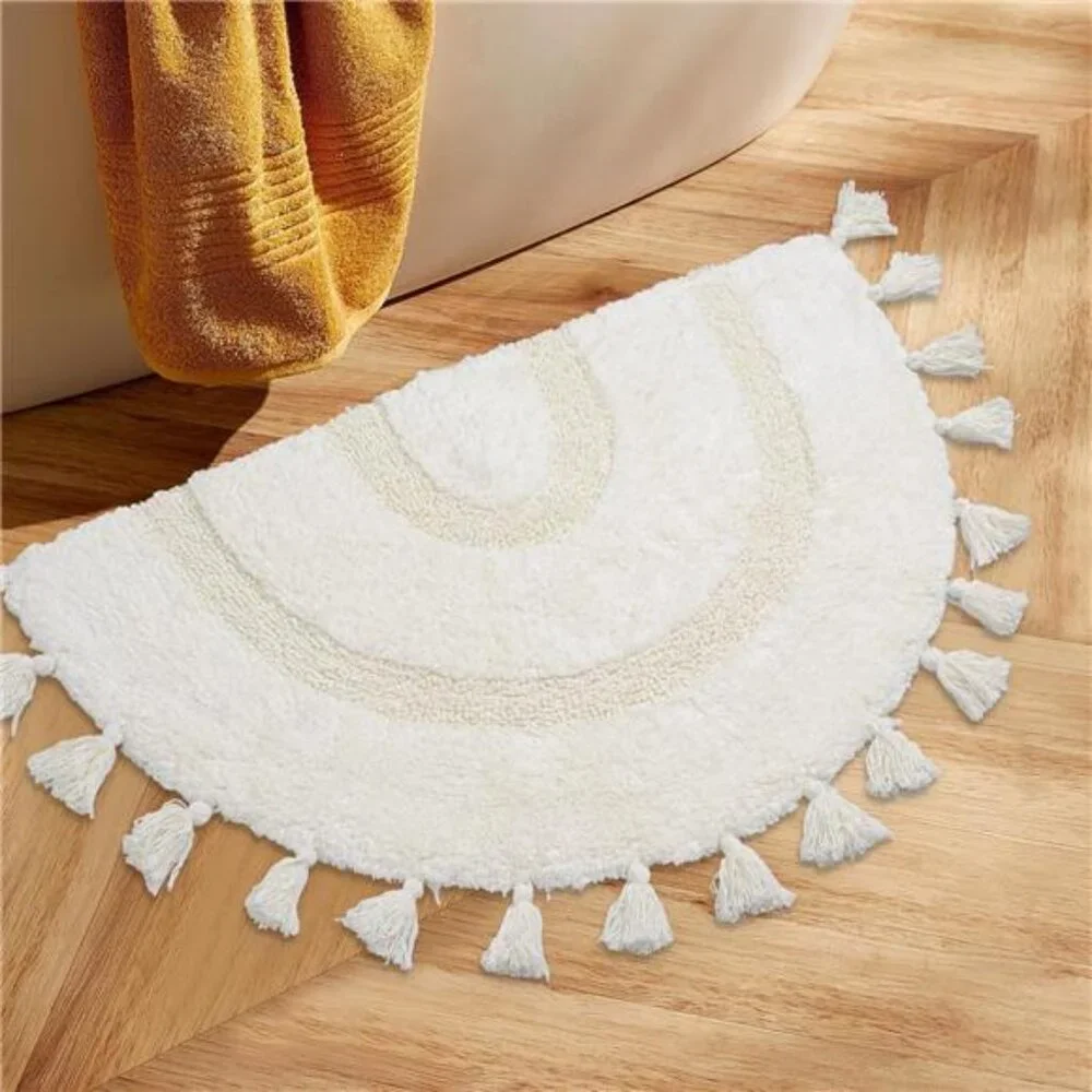 Half Circle Boho Bathroom Rugs with Tassels 100% Cotton Hand-Woven Bath Mat